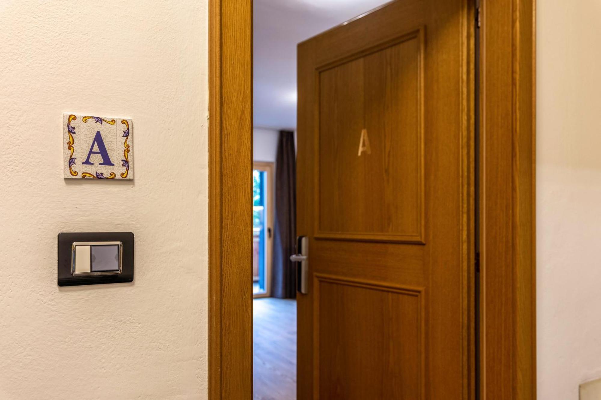 Residence Kamerloy A Campitello di Fassa Luaran gambar